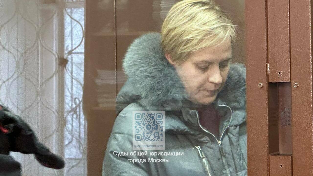 Замглавы ФТС Елену Ягодкину арестовали по делу о выдаче акцизных марок